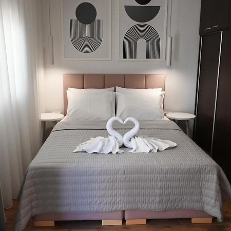 Mouson Luxury Suite With Free Private Parking Kavala Exterior photo